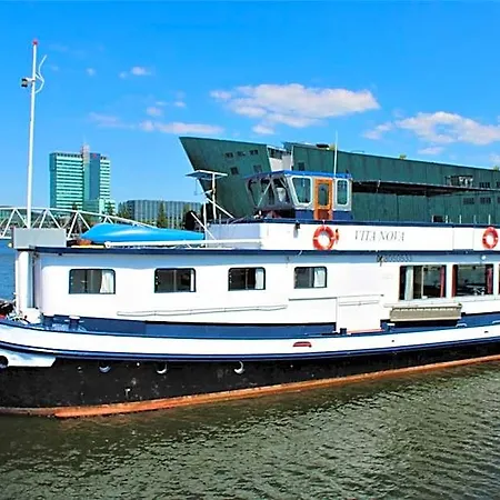 Botel Nova