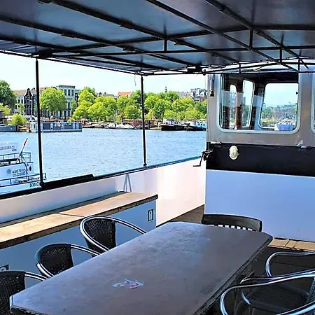 Botel Nova