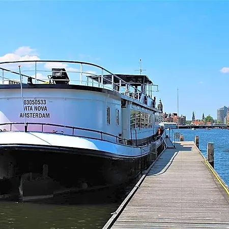 Nova Botel