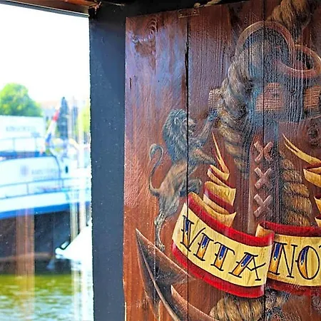 Botel Nova
